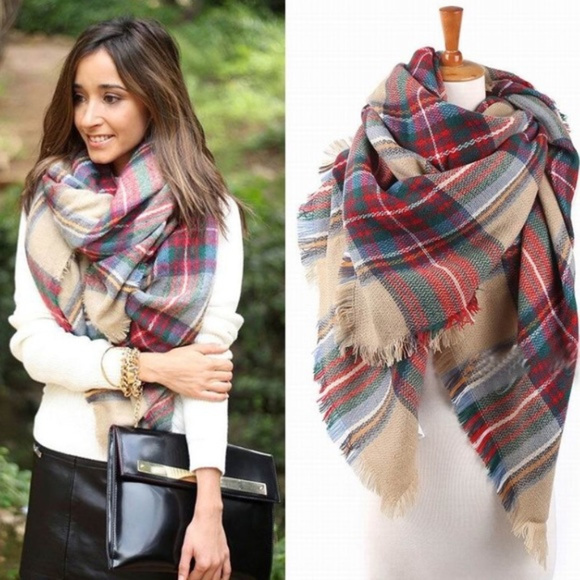 Zara Accessories - Cozy Tan Plaid Oversized Blanket Scarf